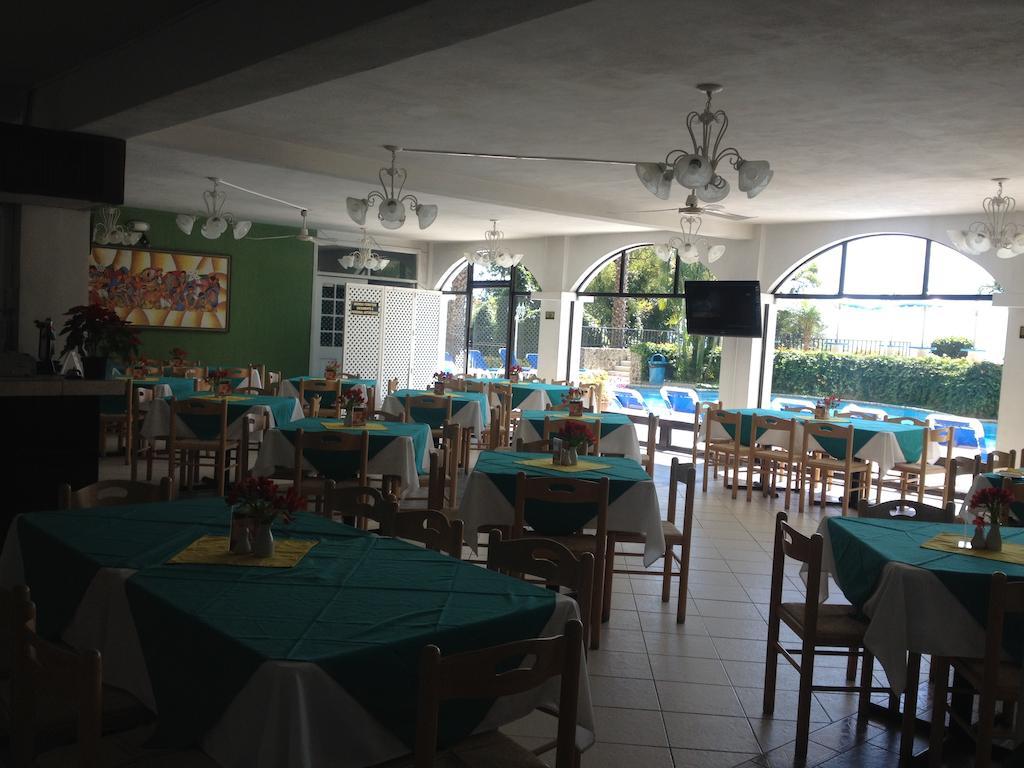 Hotel La Riviera De Atitlan Панахачель Екстер'єр фото